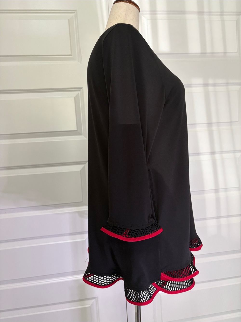 Black Blouse with Red Mesh-Trimmed Hem and Sleeves - Picture 2 of 6